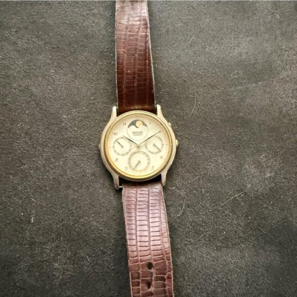 Seiko Gold Tone Moonphase Chronograph Leather Dress Watch - Picture 2 of 7